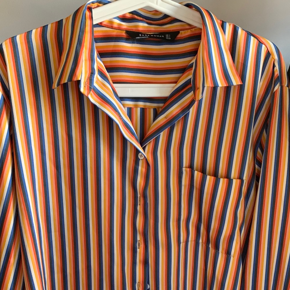 Shirt - Picture 3 of 4